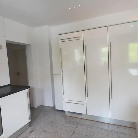 An Der Uniklinik Mainz, Sehr Zentral ホームステイ