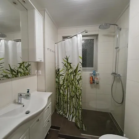 Rum i privatbostad An Der Uniklinik Mainz, Sehr Zentral *