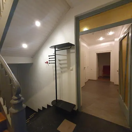 An Der Uniklinik Mainz, Sehr Zentral ホームステイ *