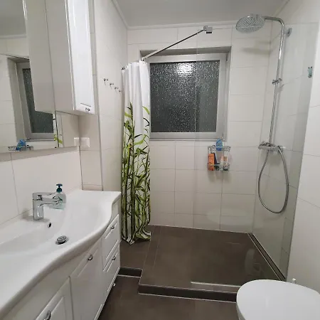 An Der Uniklinik Mainz, Sehr Zentral Rum i privatbostad